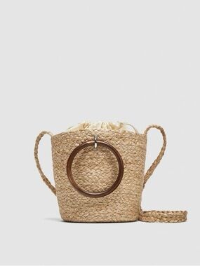 Zara Straw Woven Bucket Bag with Wooden Ring Handle - Natural